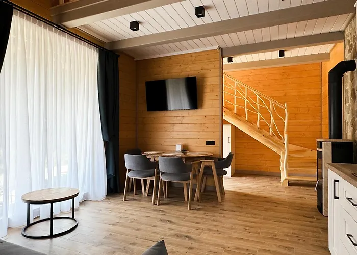 ЛЮБОКРАЙ Готельно-відпочинковий комплекс